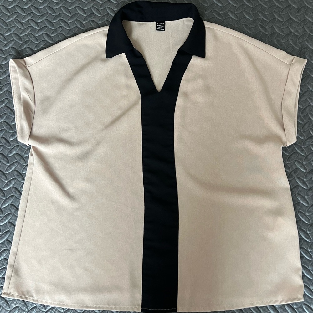 Cream and Black Tee